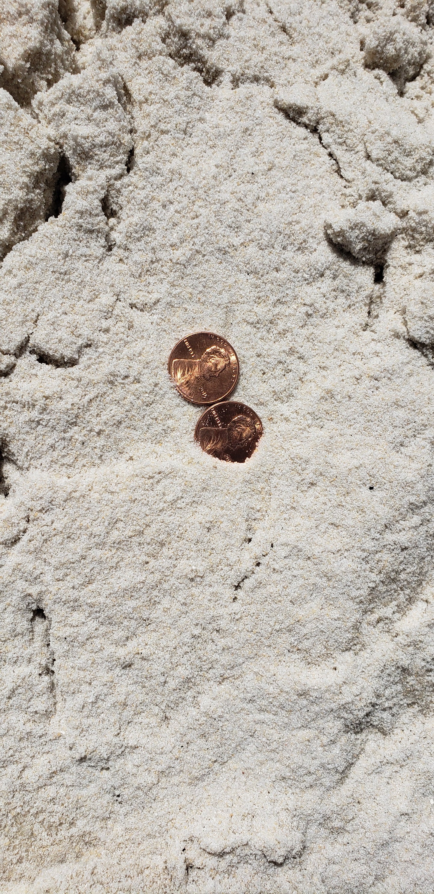 White Mason Sand (Fine) - Smart Choice Premium Mason Sand meticulously