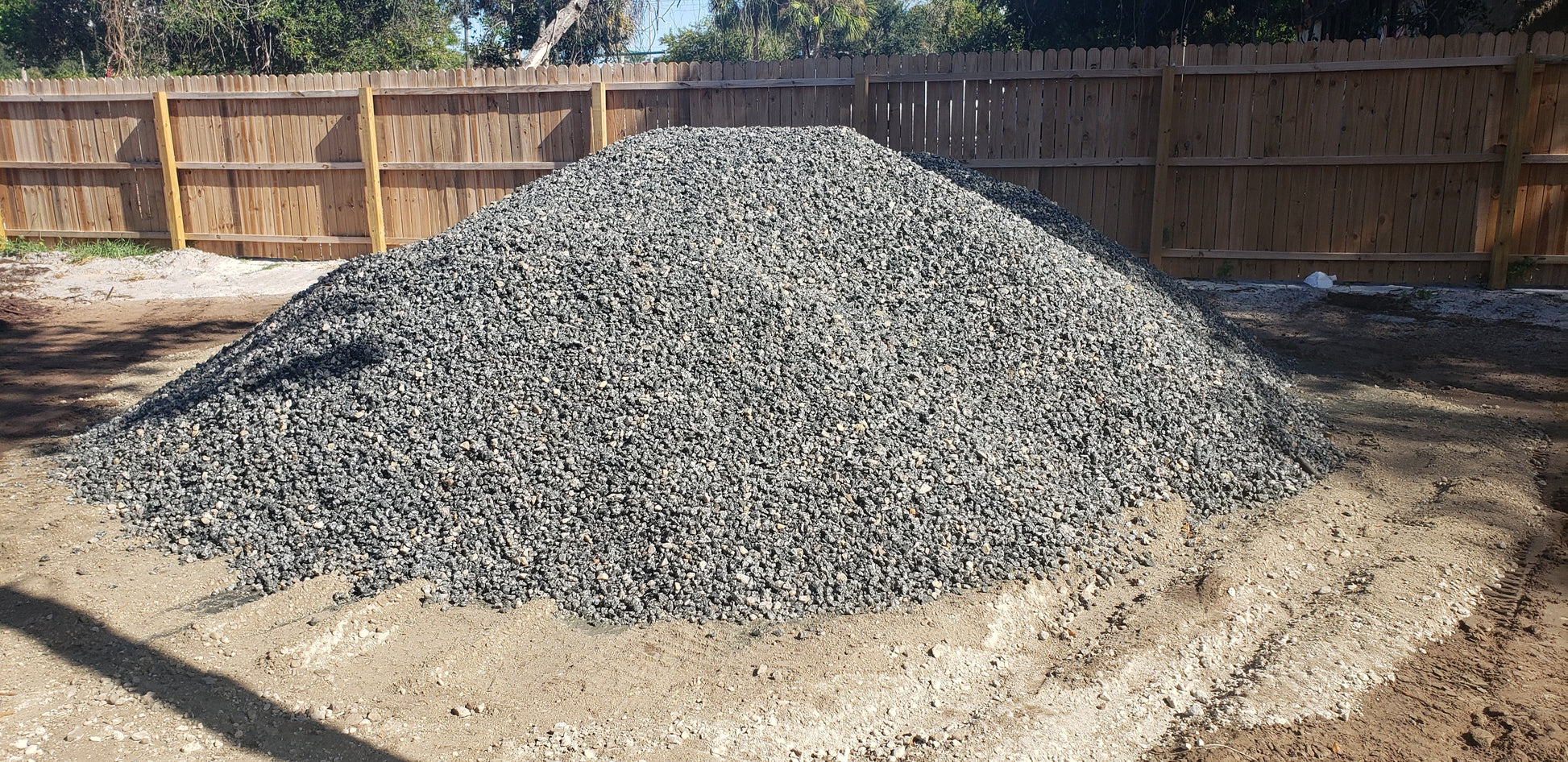 brown-river-round-rock-1-to-1-1-2-inch-smart-choice-premium-aggregates