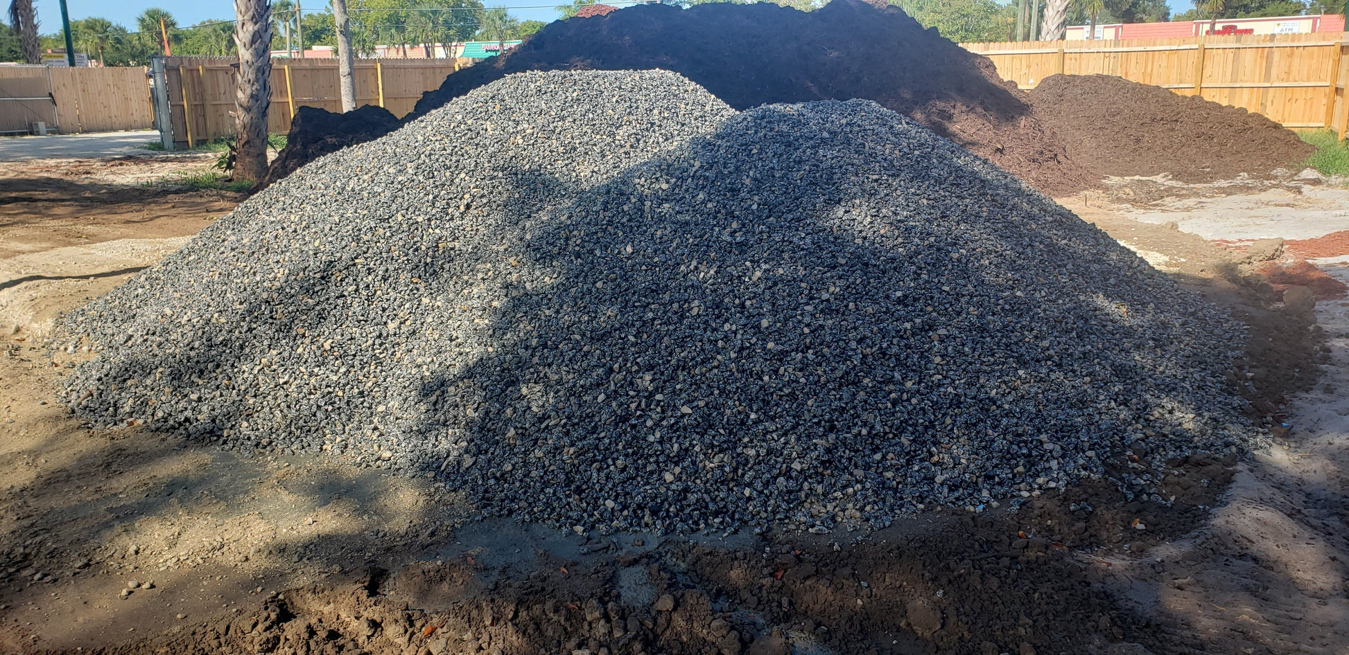 brown-river-round-rock-1-to-1-1-2-inch-smart-choice-premium-aggregates